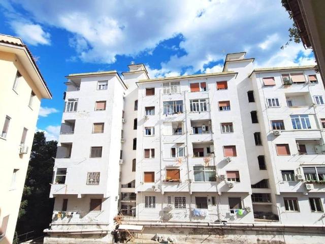 Appartamento in affitto a Napoli NA