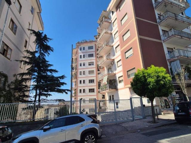 Appartamento in affitto a Napoli NA