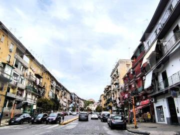 Appartamento in affitto a Napoli NA