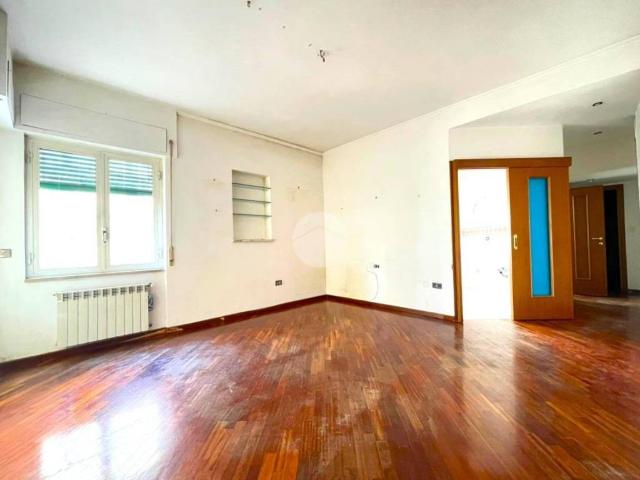 Appartamento in affitto a Napoli NA