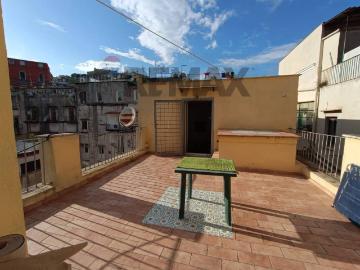 Appartamento in affitto a Napoli NA