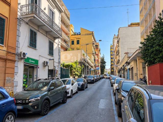Appartamento in affitto a Napoli NA