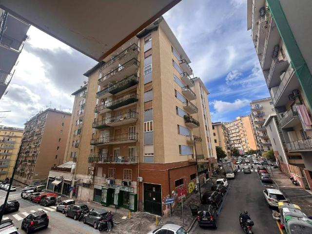 Appartamento in affitto a Napoli NA