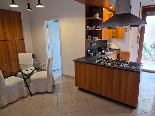 Appartamento in affitto a Napoli NA