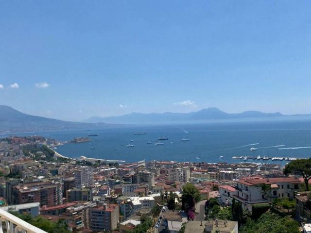 Appartamento in affitto a Napoli NA
