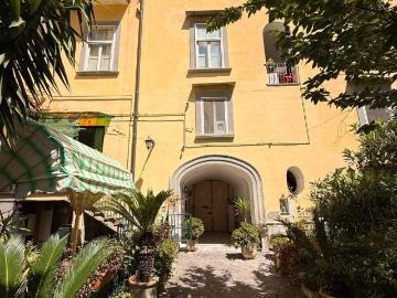 Appartamento in affitto a Napoli NA