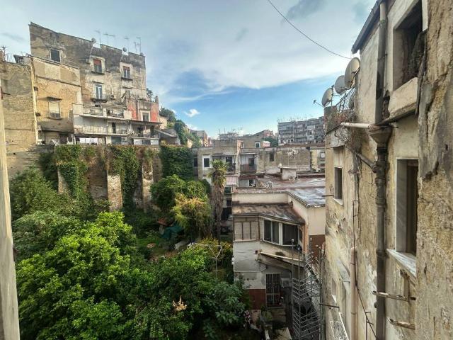 Appartamento in affitto a Napoli NA