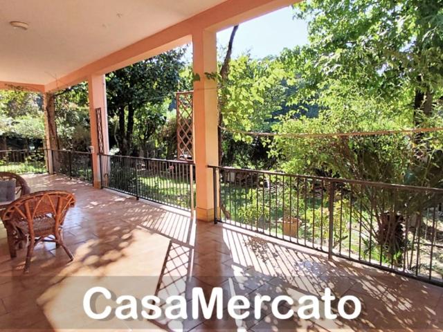 Appartamento in affitto a Nemi via Valle Petrucola, arredato, giardino privato, box TrovaCasa