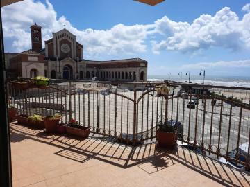 Appartamento in affitto a Nettuno viale Giacomo Matteotti, 121, arredato, posto auto, terrazzo TrovaCasa