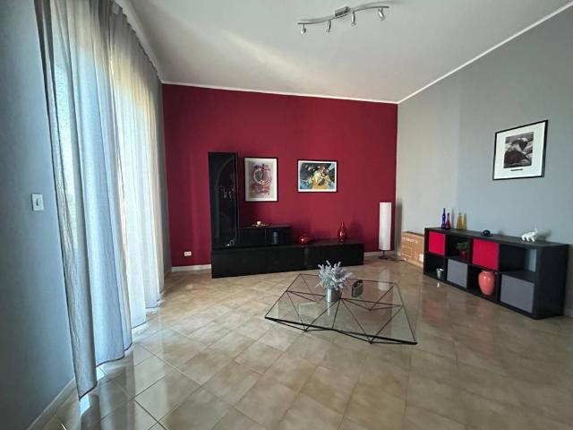 Appartamento in affitto a Nicolosi CT