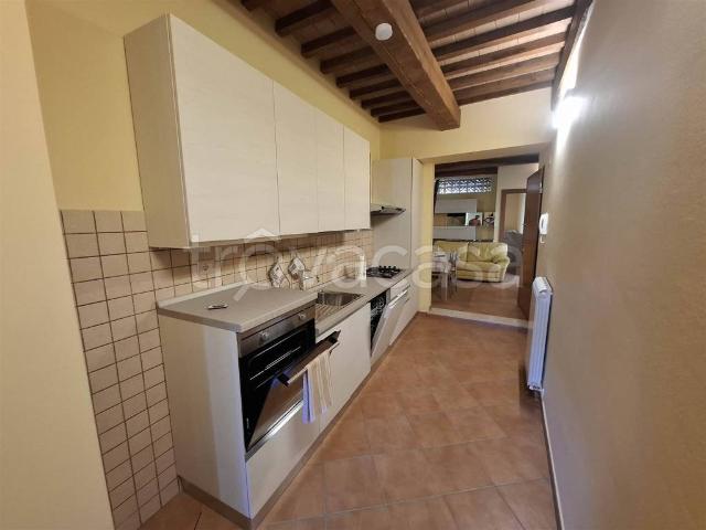 Appartamento in affitto a Nocera Umbra, arredato, terrazzo, riscaldamento autonomo TrovaCasa