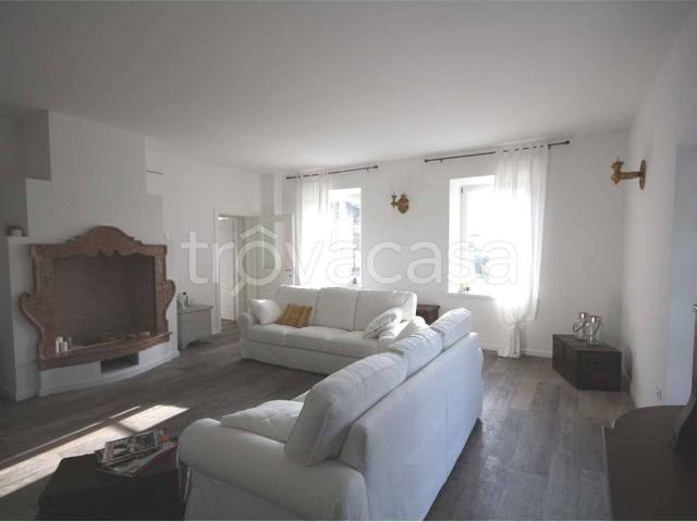 Appartamento in affitto a Nogaredo sasso, non arredato/vuoto, box, terrazzo TrovaCasa