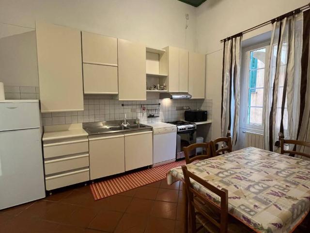 Appartamento in affitto a Noli SV