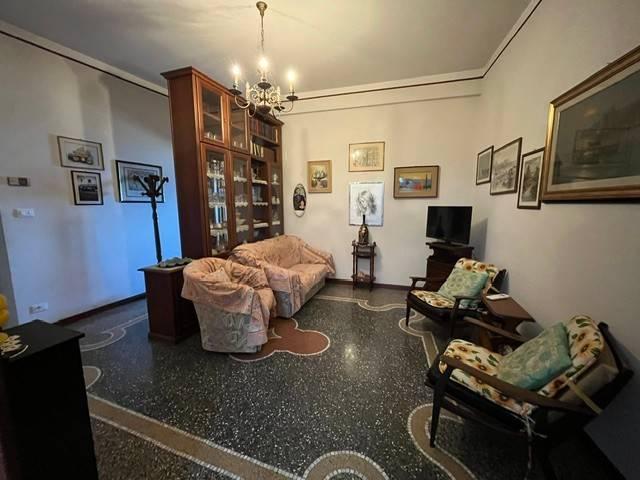 Appartamento in affitto a Noli SV