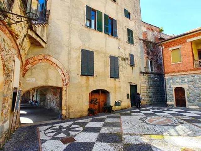 Appartamento in affitto a Noli SV