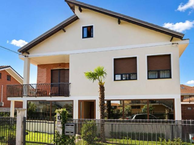Appartamento in affitto a None TO