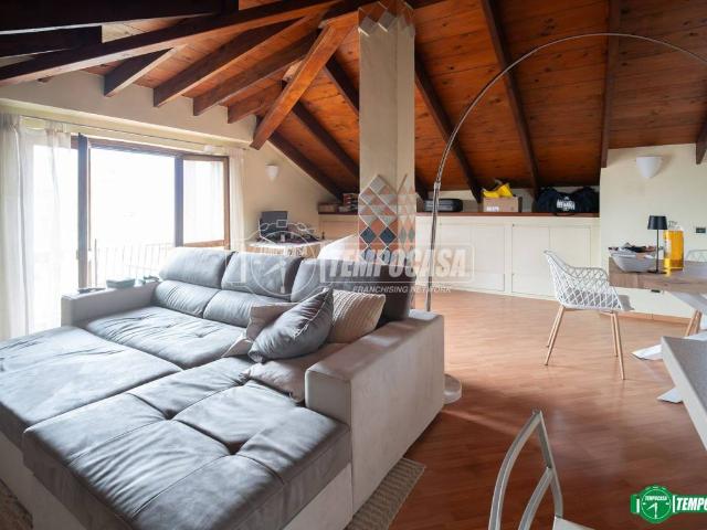 Appartamento in affitto a Nova Milanese MB