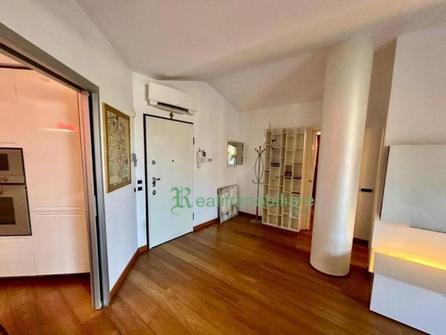 Appartamento in affitto a Nova Milanese via Roma, 19