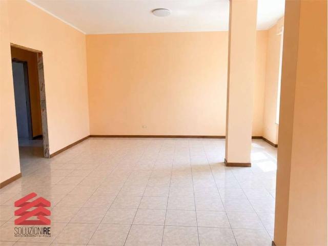 Appartamento in affitto a Novara, arredato, posto auto, ascensore TrovaCasa