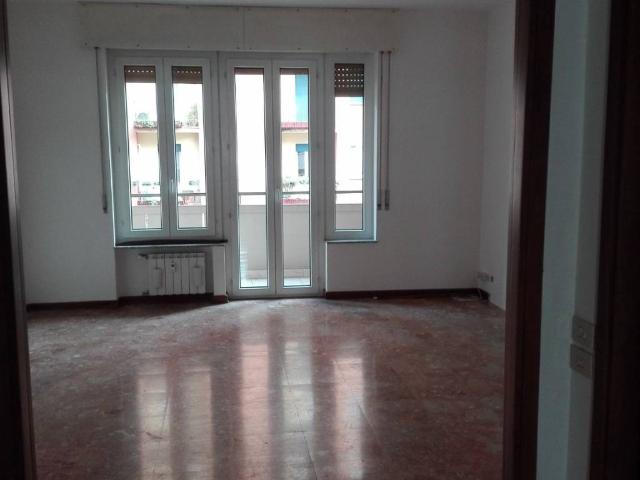 Appartamento in affitto a Novara NO