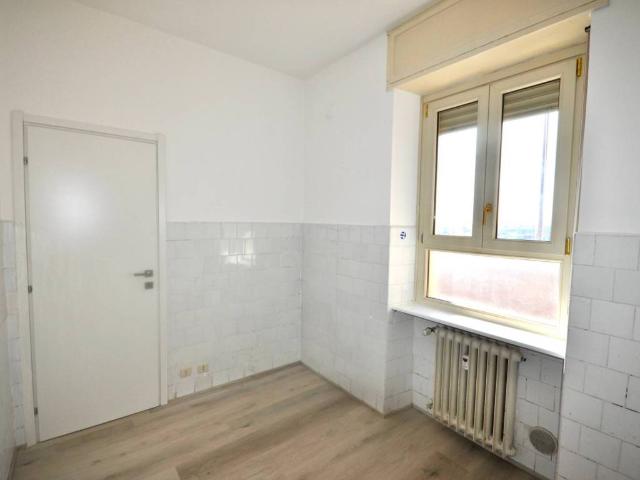 Appartamento in affitto a Novara NO