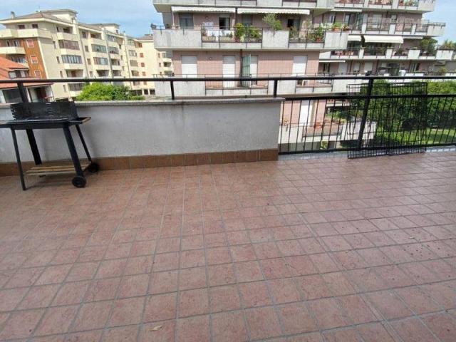 Appartamento in affitto a Novara NO