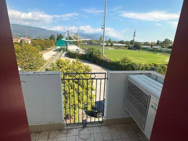 Appartamento in affitto a Nove VI