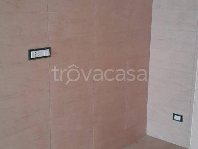 Appartamento in affitto a Novi Ligure corso Romualdo Marenco, non arredato/vuoto, ascensore, ristrutturato TrovaCasa