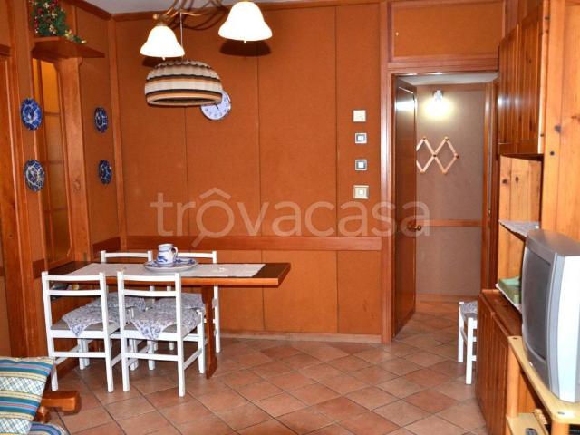 Appartamento in affitto a Ovindoli magnola, arredato, ascensore, piscina condominiale TrovaCasa