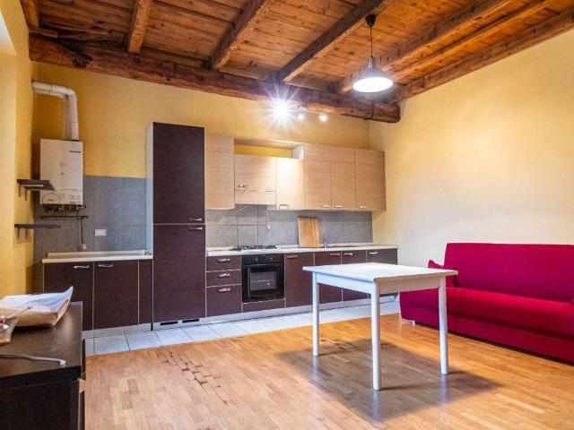 Appartamento in affitto a Oleggio NO