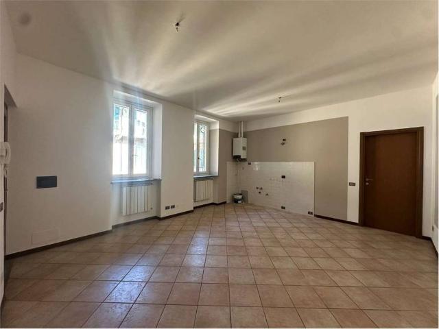 Appartamento in affitto a Oleggio NO