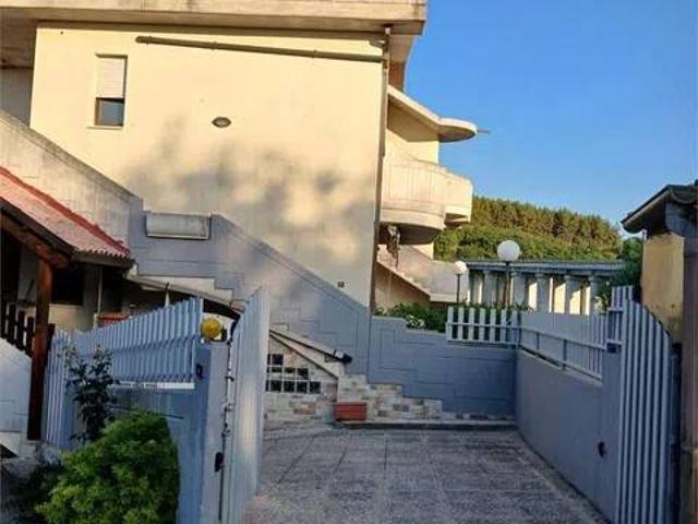 Appartamento in affitto a Ortona CH