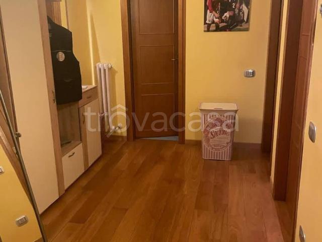 Appartamento in affitto a Ortezzano, arredato, caminetto, cucina abitabile TrovaCasa