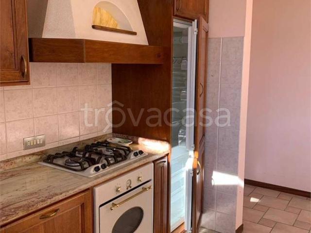 Appartamento in affitto a Ostiglia, arredato, balcone TrovaCasa
