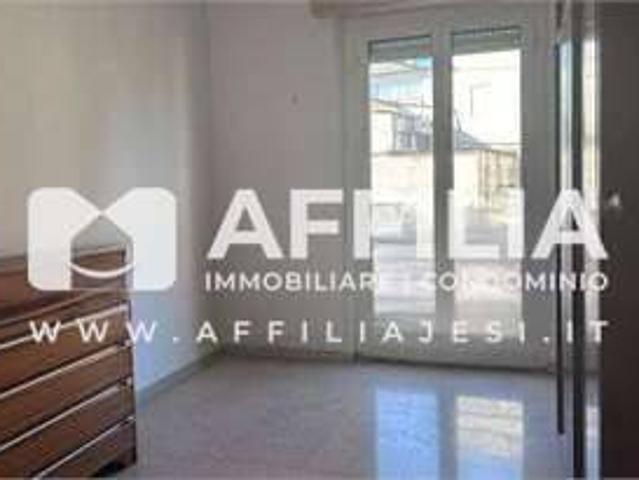 Appartamento in affitto a Ostra AN
