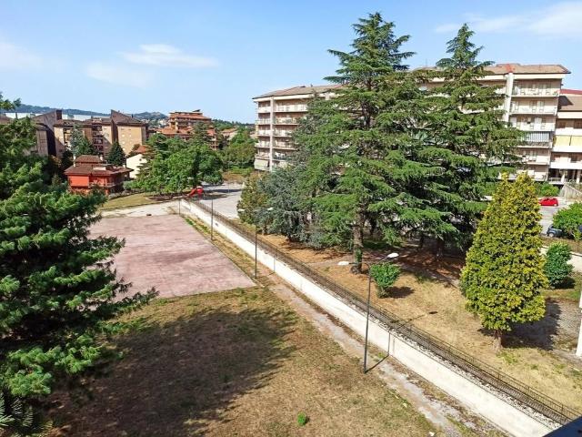 Appartamento in affitto a Avellino AV