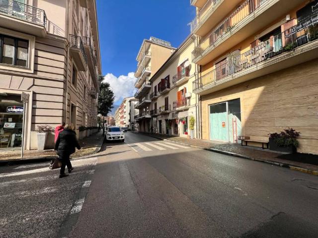 Appartamento in affitto a Avellino AV