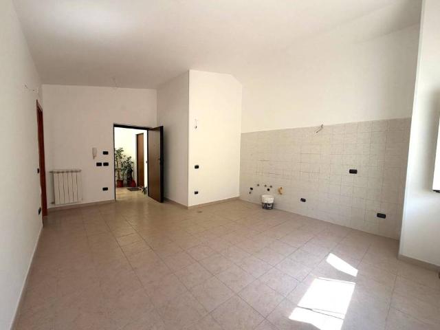 Appartamento in affitto a Aversa CE