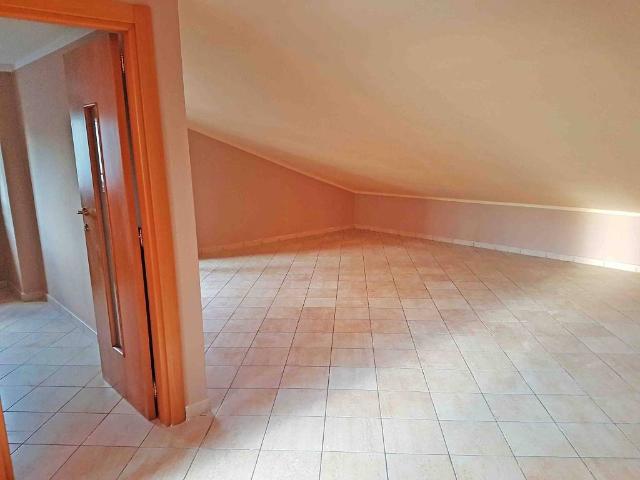 Appartamento in affitto a Aversa CE