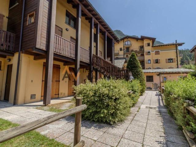 Appartamento in affitto a Ayas AO