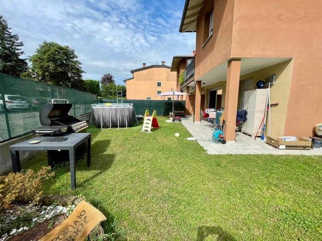 Appartamento in affitto a Azzate VA