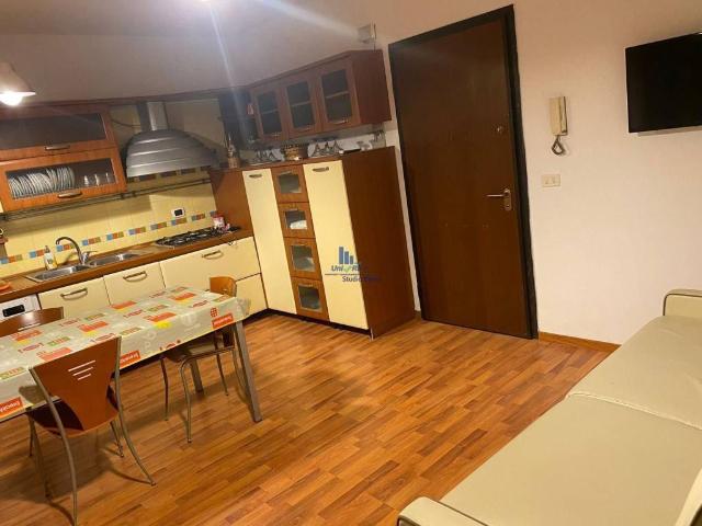 Appartamento in affitto a Aci Castello CT