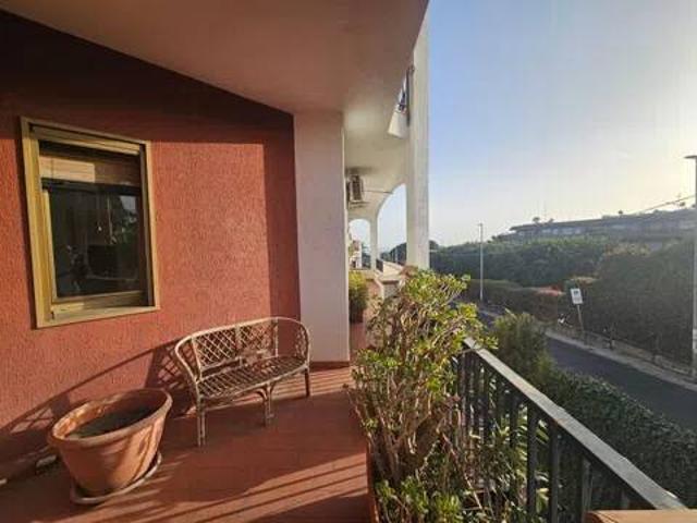 Appartamento in affitto a Aci Castello CT