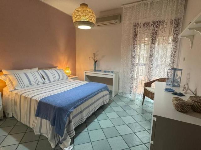 Appartamento in affitto a Aci Castello CT