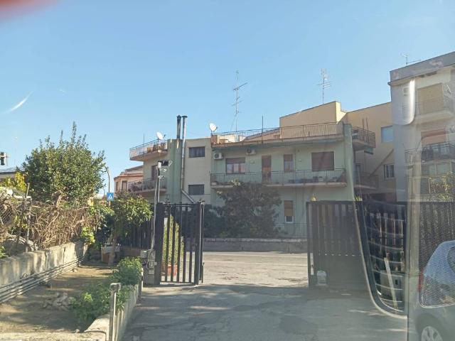 Appartamento in affitto a Aci Castello CT