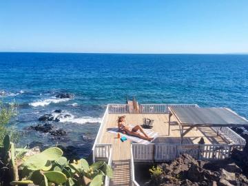 Appartamento in affitto a Aci Castello CT