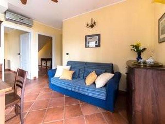 Appartamento in affitto a Aci Castello CT