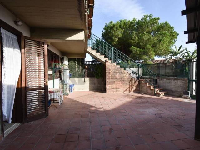 Appartamento in affitto a Aci Catena CT