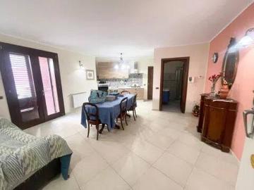 Appartamento in affitto a Acireale CT