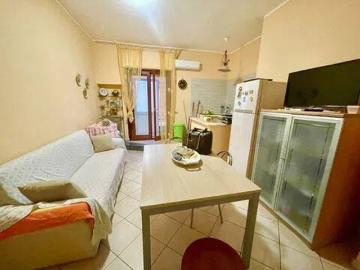 Appartamento in affitto a Acireale CT